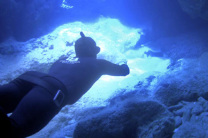 Lava Tube Diving In Hawaii